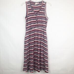Alkamy I Sleeveless V-Neck Striped Dress
